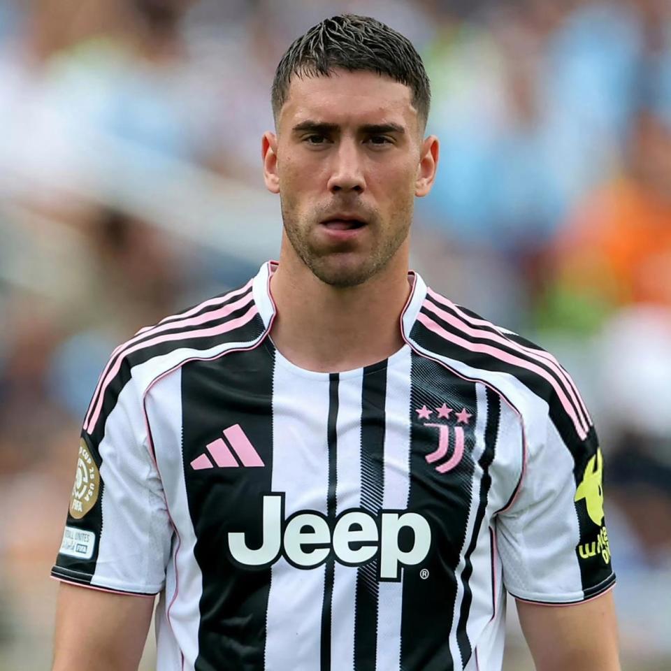 MUwhc, 里确实很欣 MUwhc, 里确实很欣