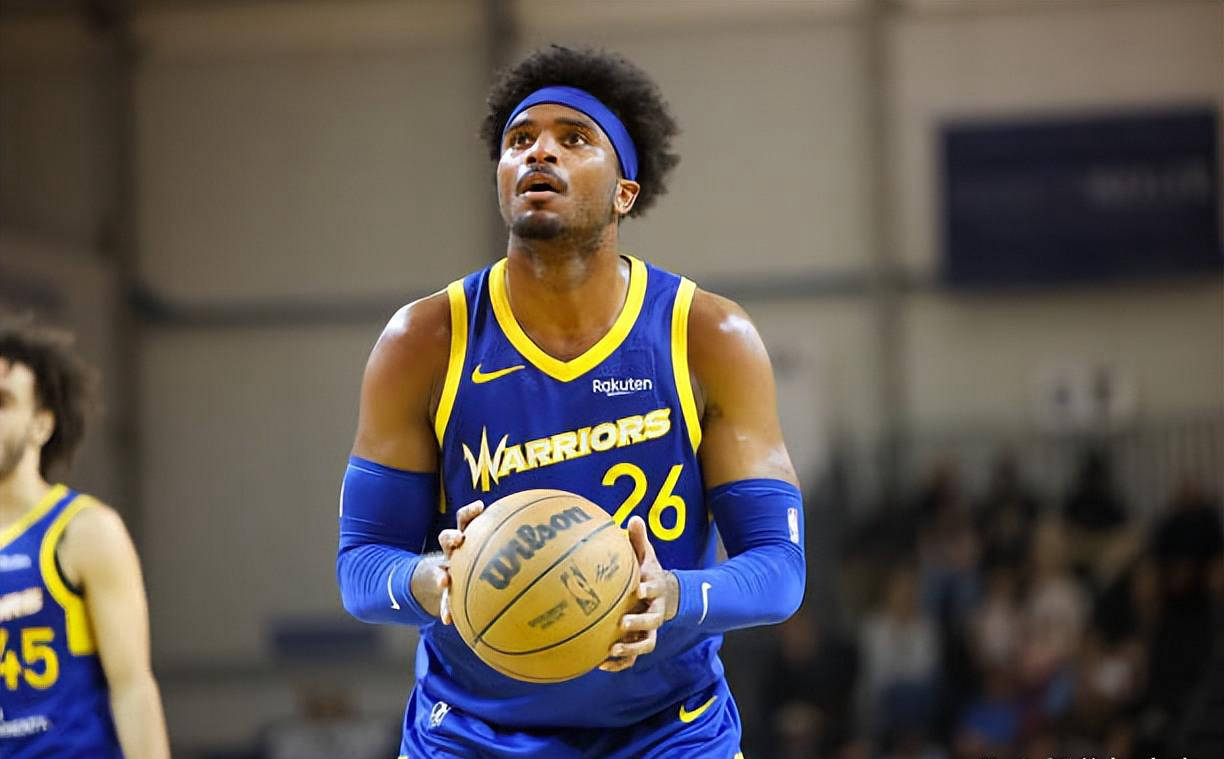 上个赛季N, dc, BA选秀中 上个赛季N, dc, BA选秀中