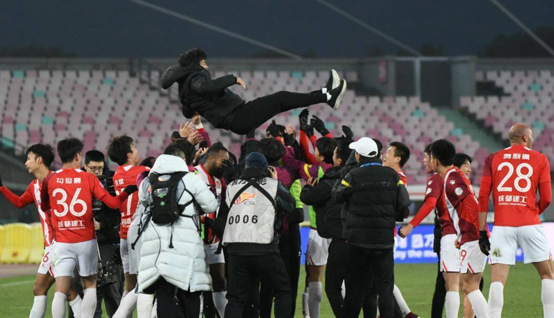 的关键人物, https